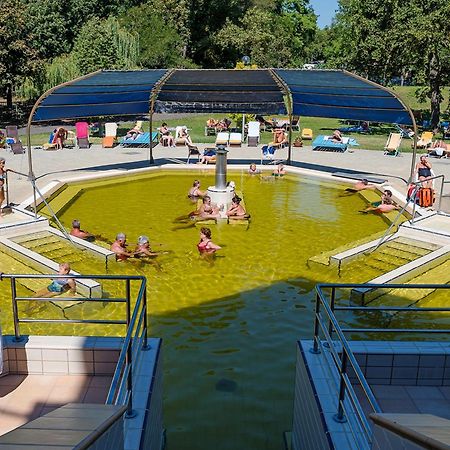 Aquaticum Debrecen Termal & Wellness Hotel Exterior photo