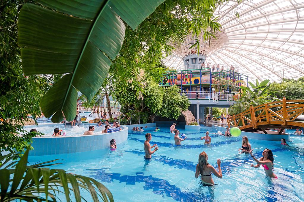 Aquaticum Debrecen Termal & Wellness Hotel Exterior photo