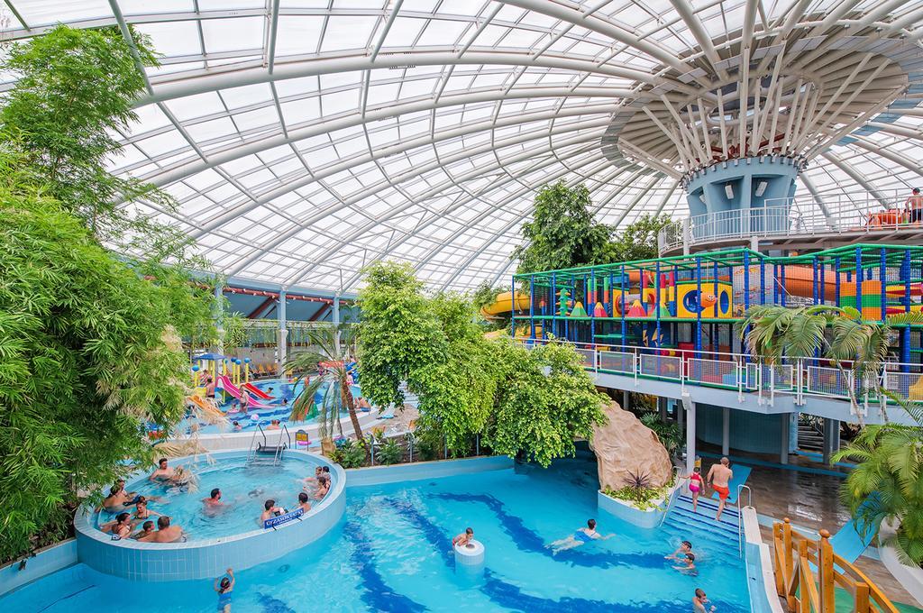 Aquaticum Debrecen Termal & Wellness Hotel Exterior photo