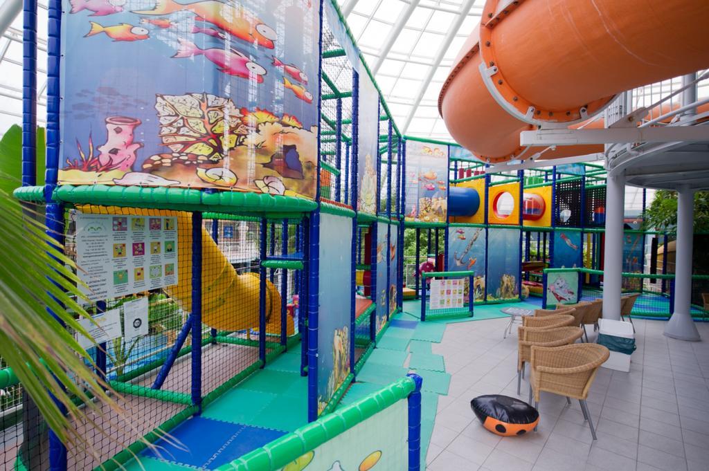 Aquaticum Debrecen Termal & Wellness Hotel Exterior photo
