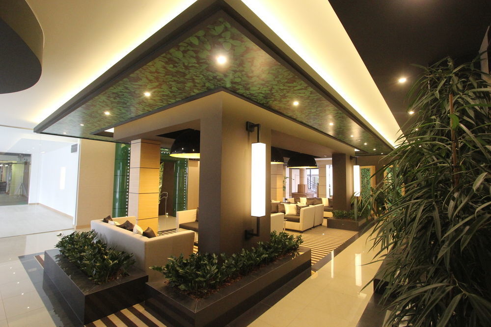 Aquaticum Debrecen Termal & Wellness Hotel Exterior photo